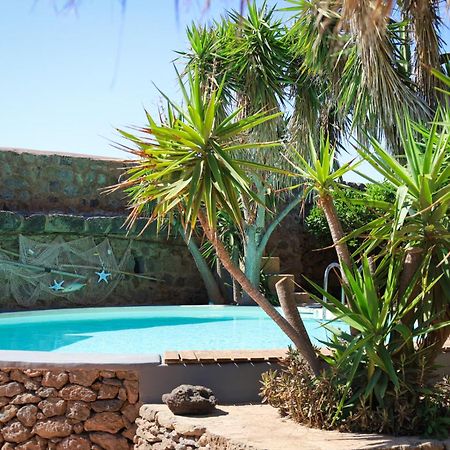 Cactus B&B Le Casette Di Marilena ปันเตลเลเรีย ภายนอก รูปภาพ